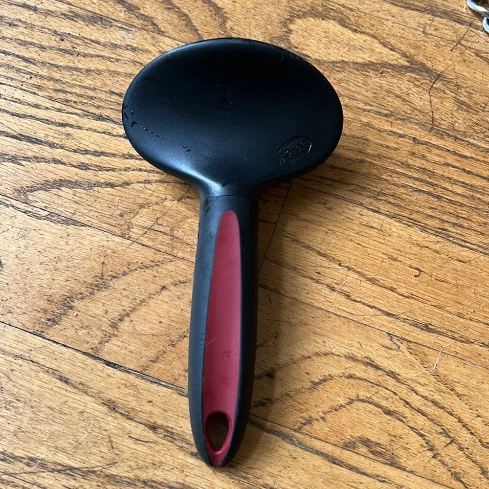 Cat brush